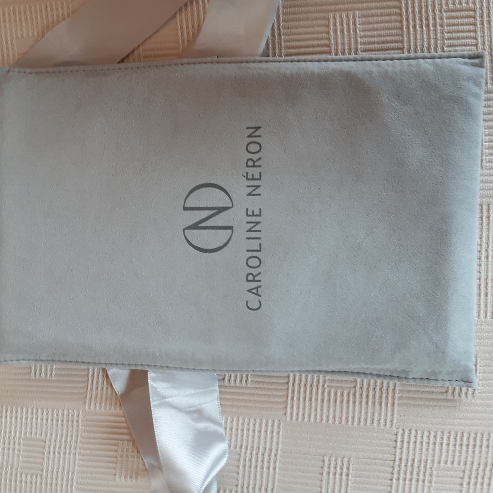 Gray Clutch